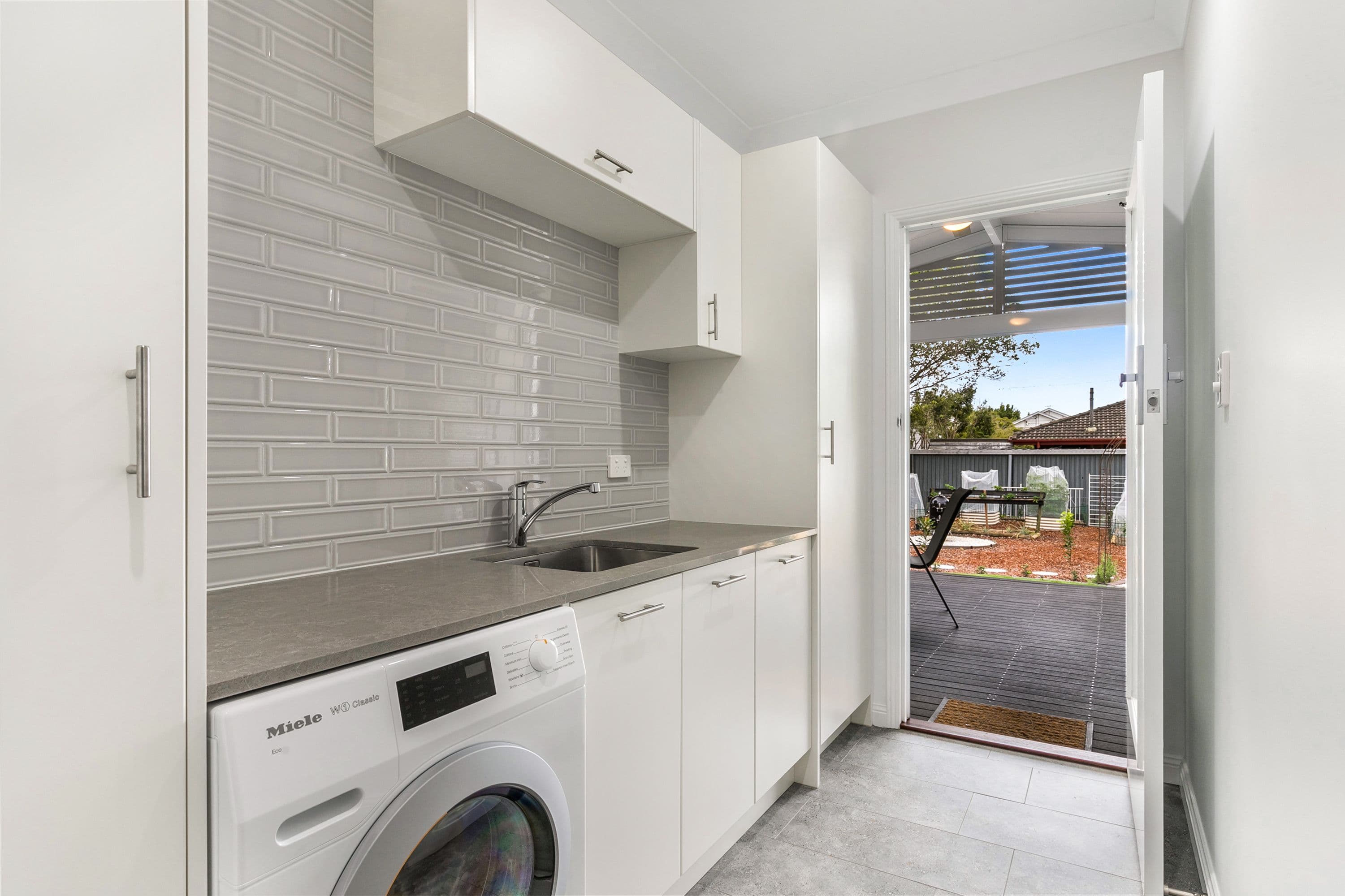 8 Plumer Street, Sherwood QLD 4075, Sherwood - Thumbnail 7