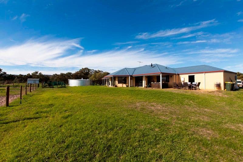 152 Warbrook Road, BULLSBROOK WA 6084, Bullsbrook - Thumbnail 7