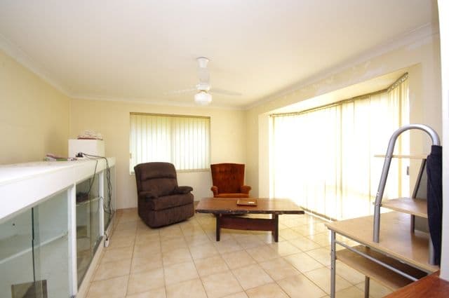 24 Slindon Street, NOLLAMARA WA 6061, Nollamara - Thumbnail 2