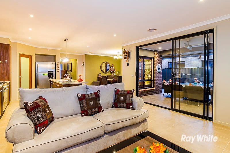 50 William Thwaites Boulevard, Cranbourne North VIC 3977, Cranbourne North - Thumbnail 6