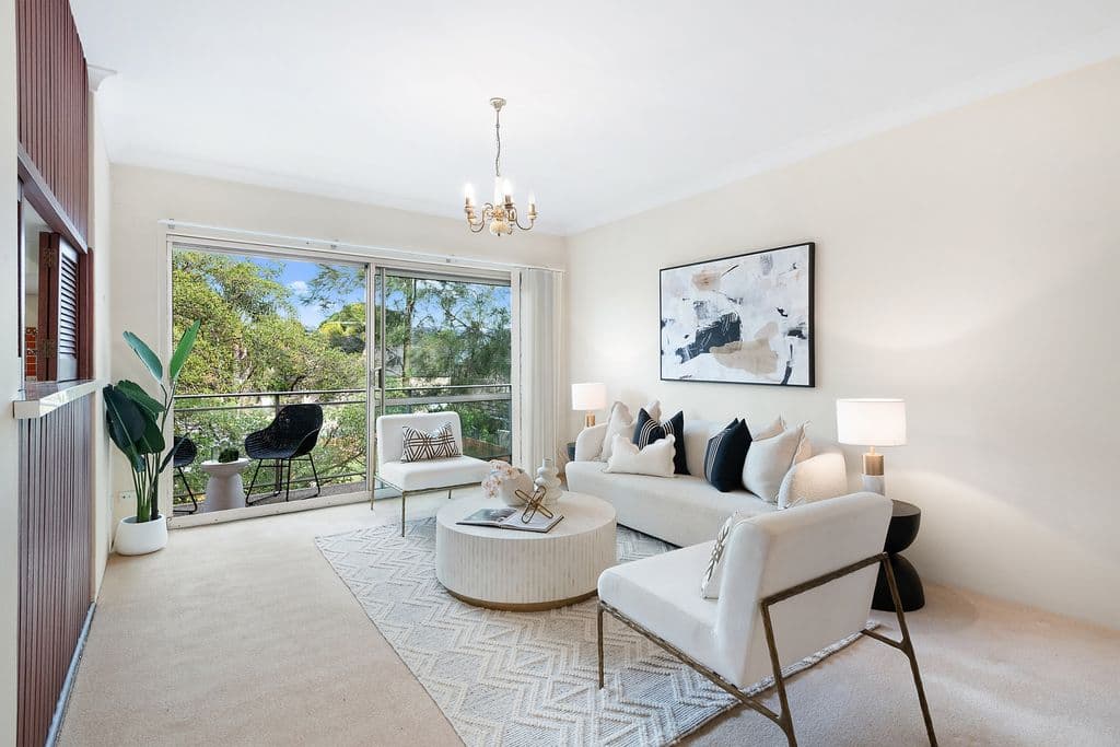 12/20-24 The Parade, Russell Lea - Image 1
