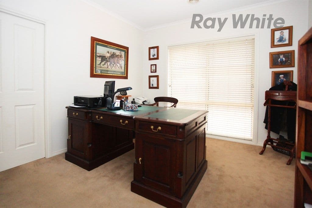 11 Springbrook Place, POINT COOK VIC 3030, Point Cook - Thumbnail 5