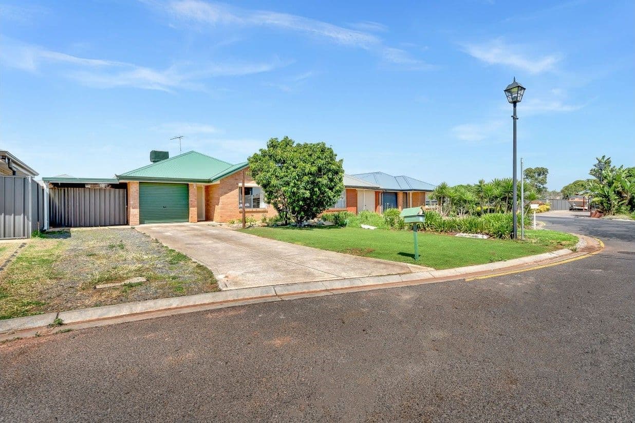 11 Hamra Drive, Smithfield SA 5114, Smithfield - Image 1