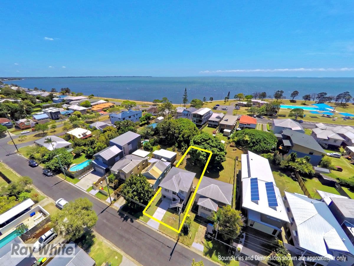 16 Murray Street, Sandgate QLD 4017, Sandgate - Thumbnail 2