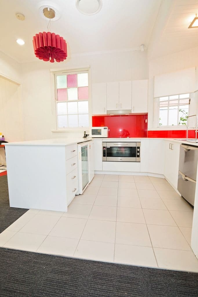 311 Cornwall Street, Greenslopes QLD 4120, Greenslopes - Thumbnail 6