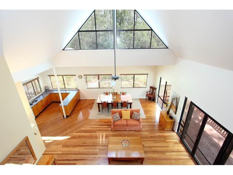 23 Hillcrest Place, CHAPEL HILL QLD 4069, Chapel Hill - Thumbnail 2