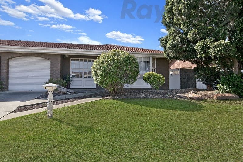 4 Hansen Court, WEST LAKES SHORE SA 5020, West Lakes Shore - Image 1