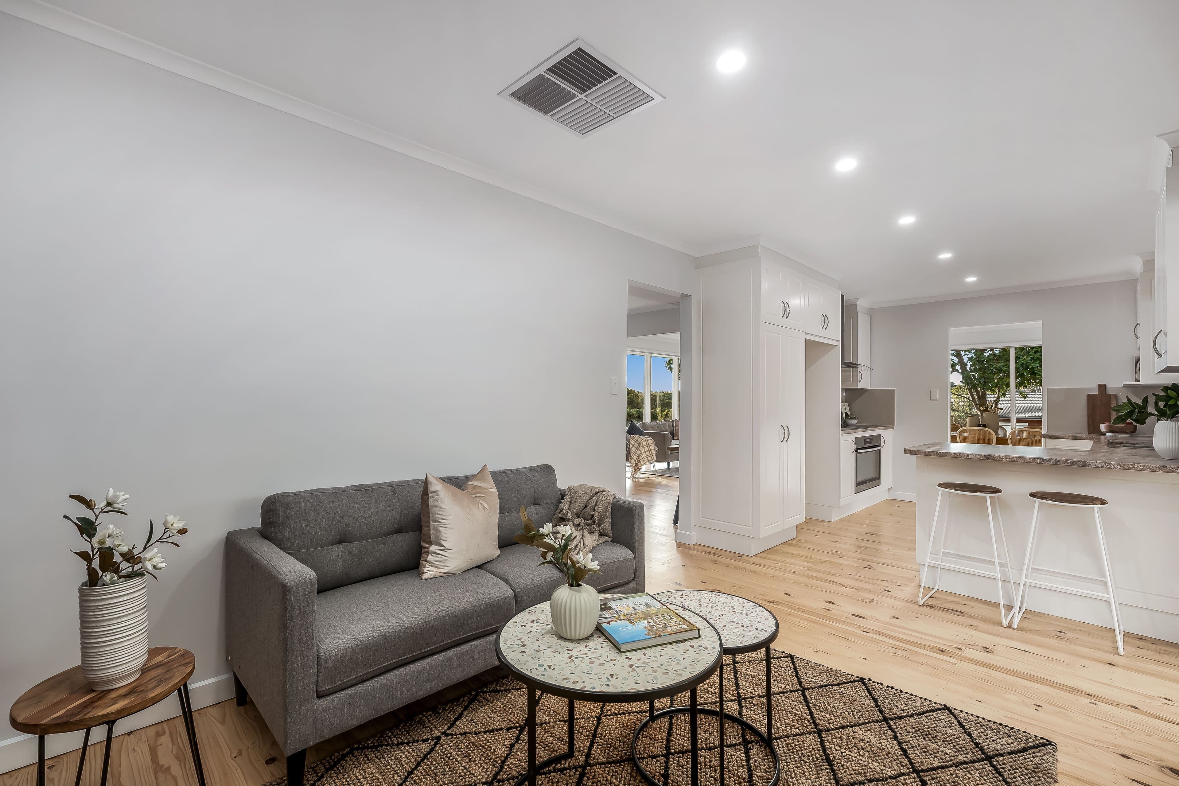 8 Wildwood Road, Happy Valley SA 5159, Happy Valley - Thumbnail 5