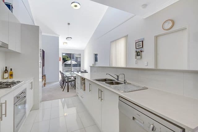 11 Glenvale Avenue, PARKLEA NSW 2768, Parklea - Image 1