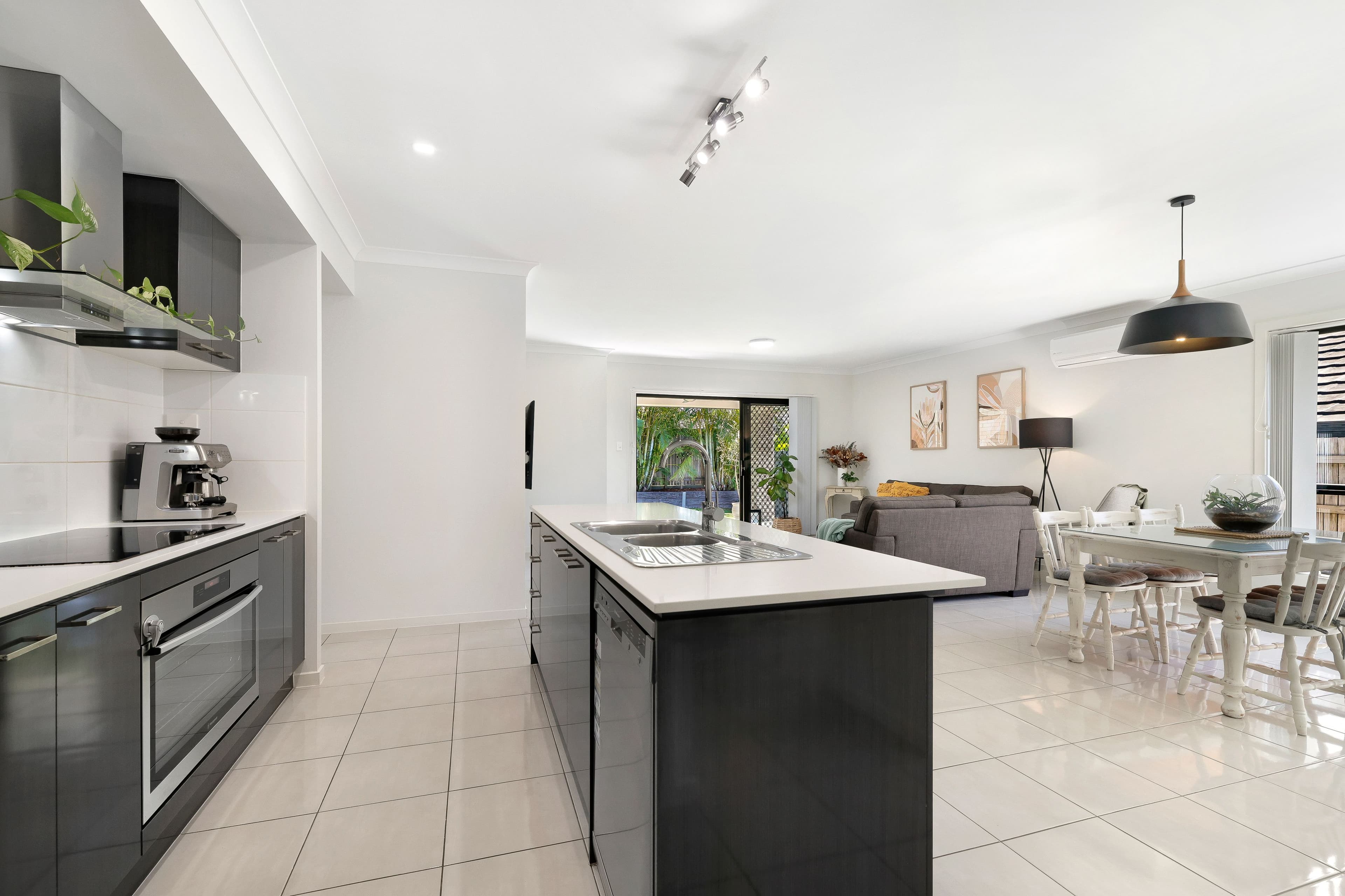 69 River Run Circuit, Ormeau Hills QLD 4208, Ormeau Hills - Thumbnail 5