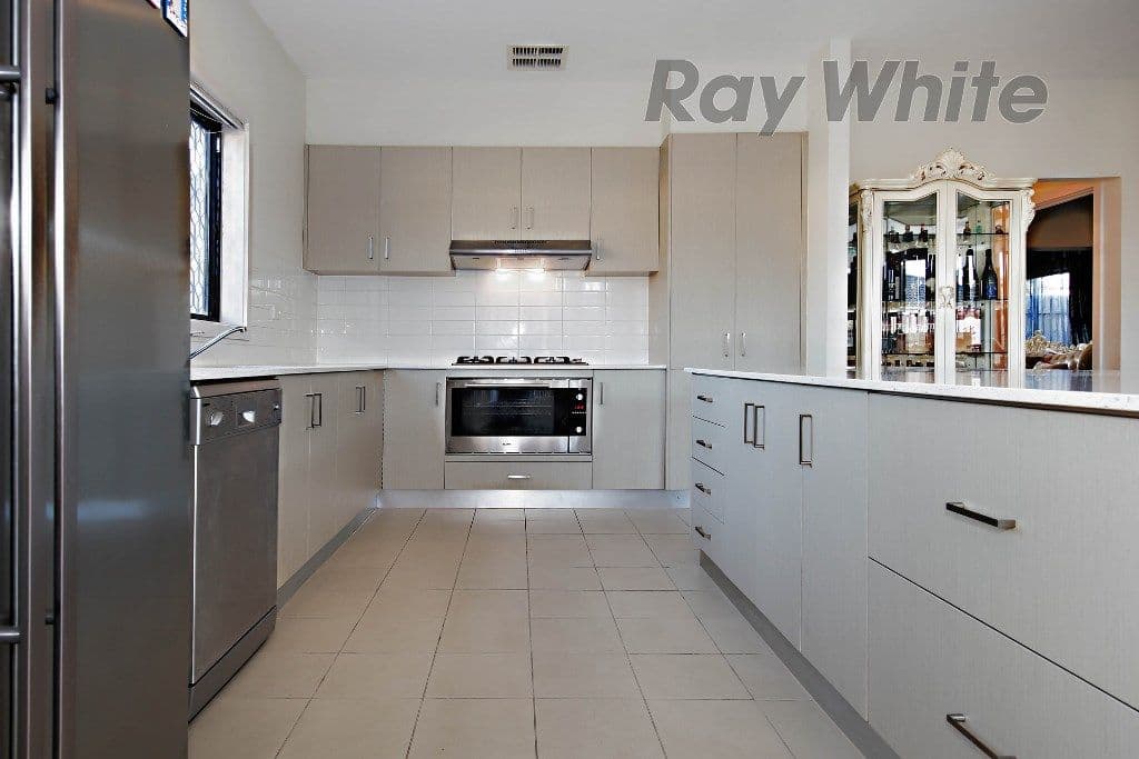 21 Copeland Crescent, Point Cook VIC 3030, Point Cook - Thumbnail 7