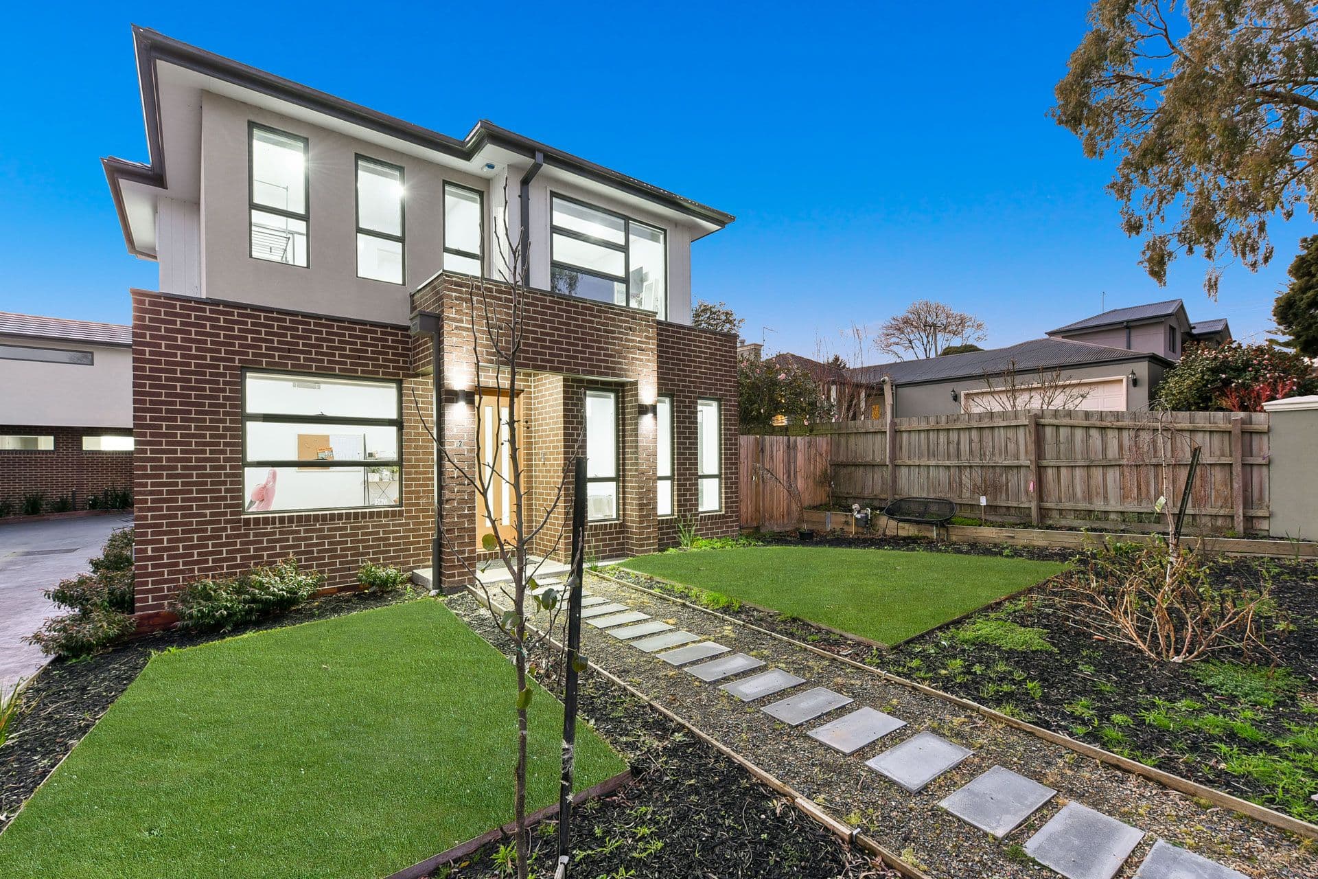 35 Manuka Road, Berwick VIC 3806, Berwick - Thumbnail 2