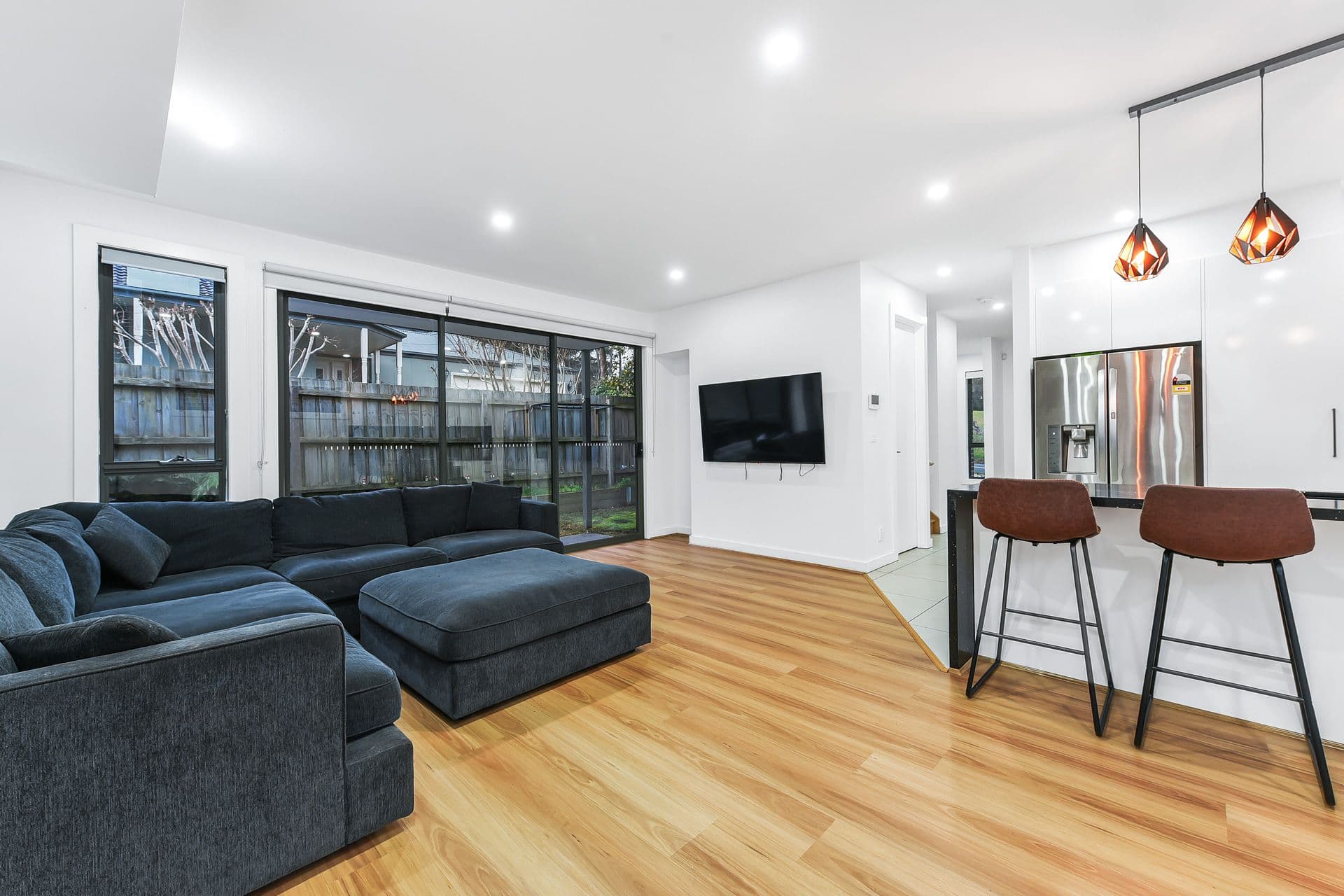 35 Manuka Road, Berwick VIC 3806, Berwick - Thumbnail 3