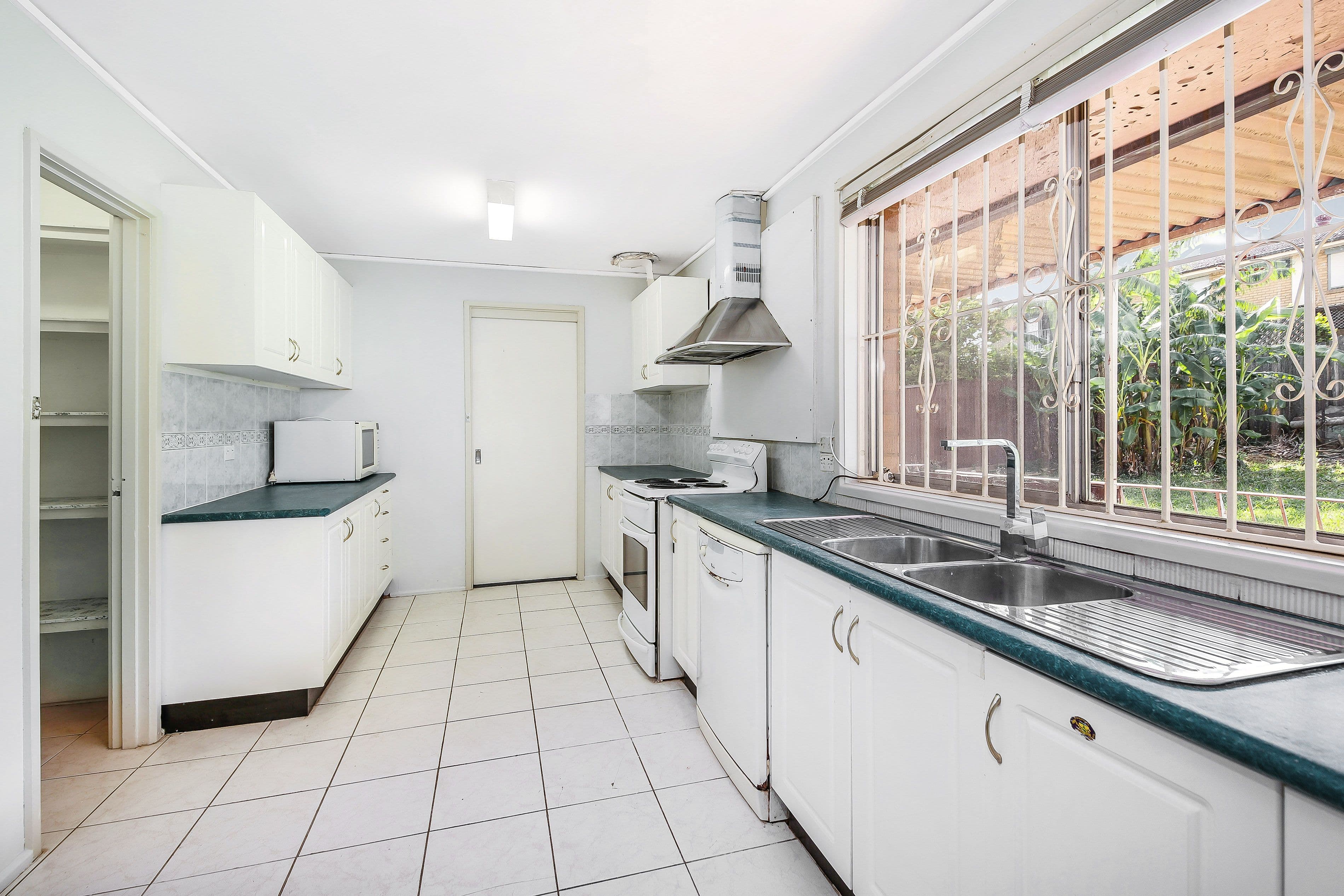 10 Investigator Avenue, Yagoona NSW 2199, Yagoona - Thumbnail 5
