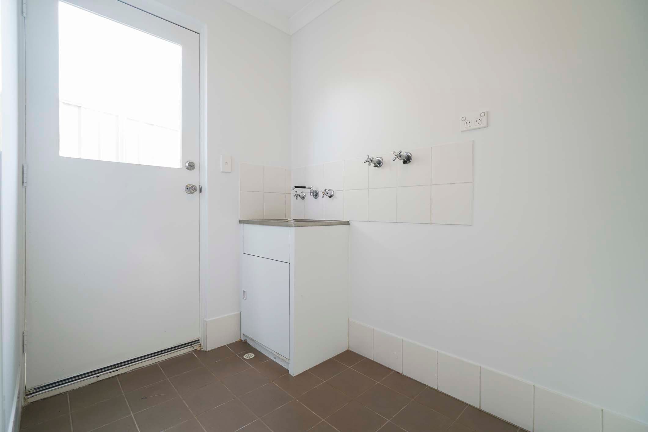 351 Hardey Road, Cloverdale WA 6105, Cloverdale - Thumbnail 8