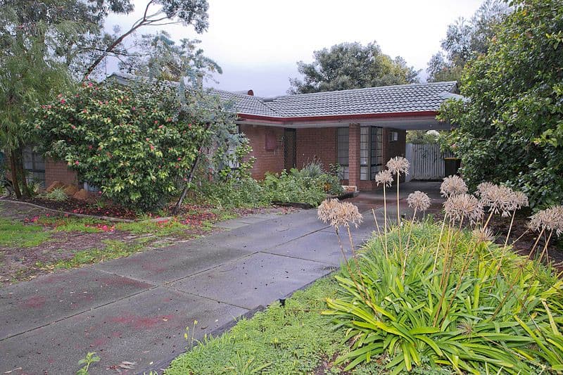 12 Alexander Close, LESMURDIE WA 6076, Lesmurdie - Image 1