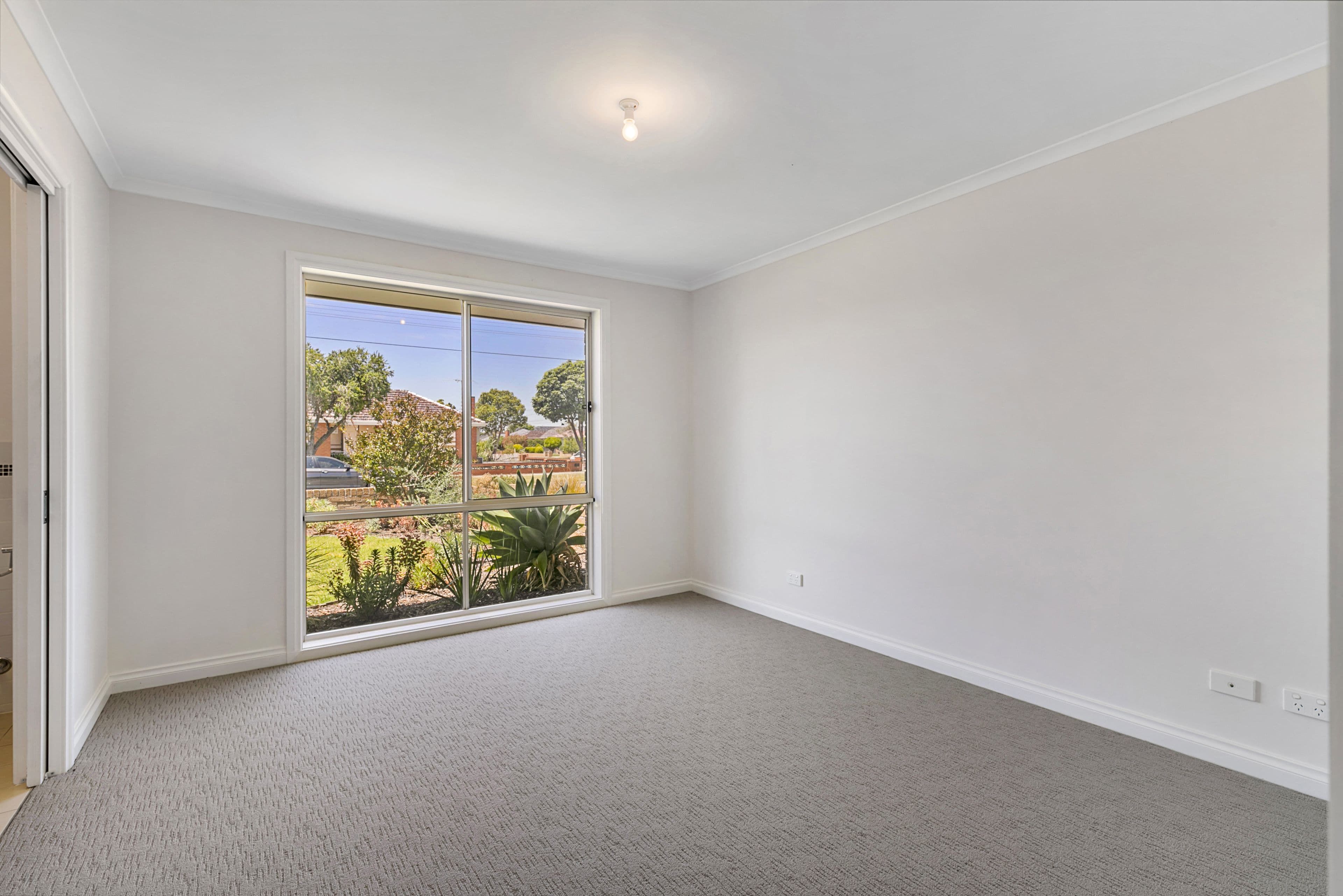28 Lawn Road, Noble Park VIC 3174, Noble Park - Thumbnail 7
