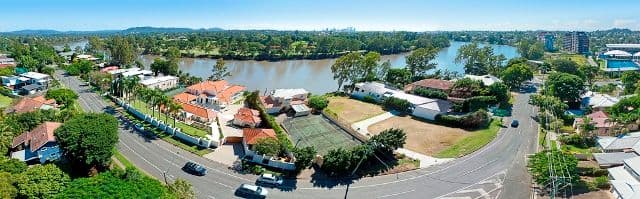 137 King Arthur Terrace, TENNYSON QLD 4105, Tennyson - Thumbnail 3