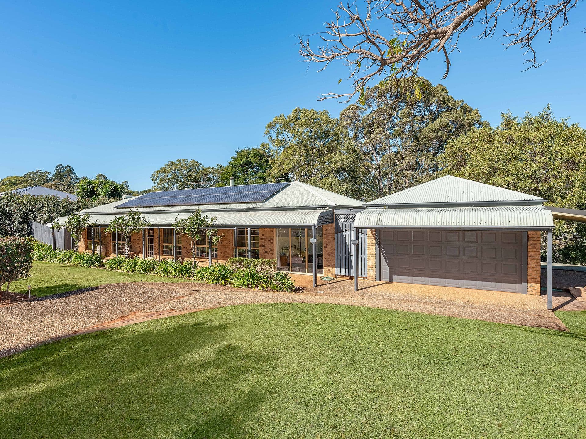 2/7 Seagull Avenue, Altona - Image 1