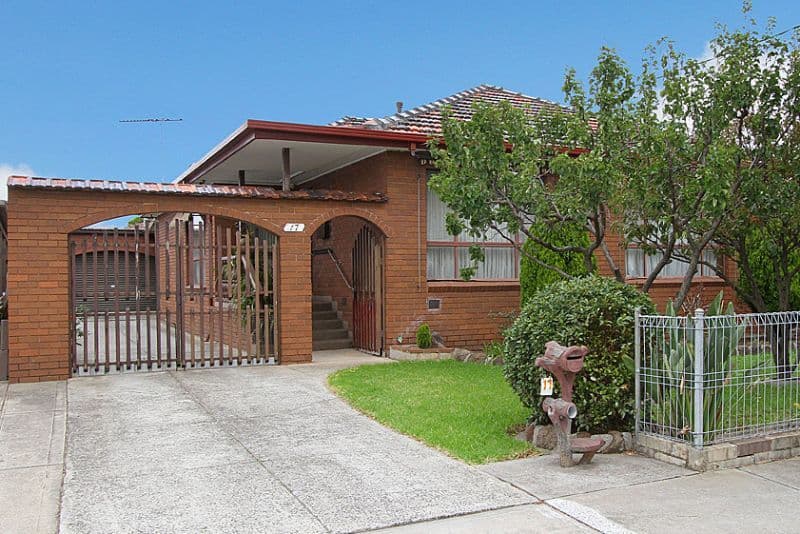 17 Alchester Court, THOMASTOWN VIC 3074, Thomastown - Image 1