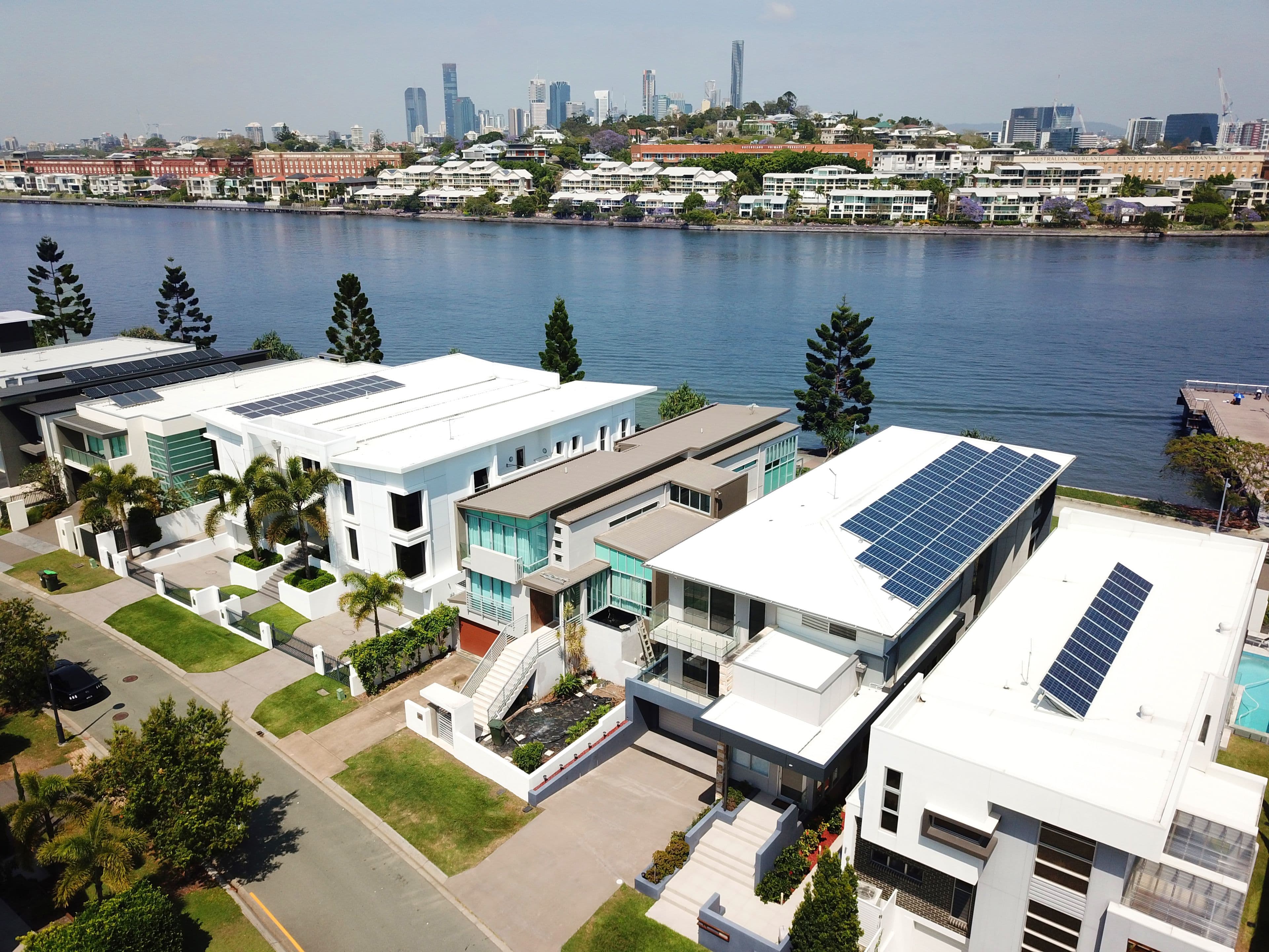 21 Waterline Crescent, Bulimba QLD 4171, Bulimba - Image 1