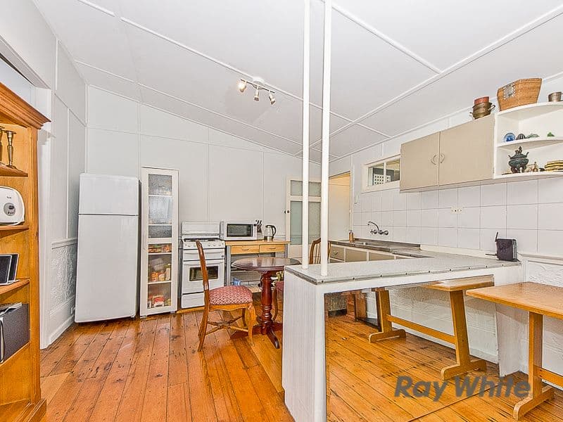 45 Daphne Street, GRANGE QLD 4051, Grange - Thumbnail 5
