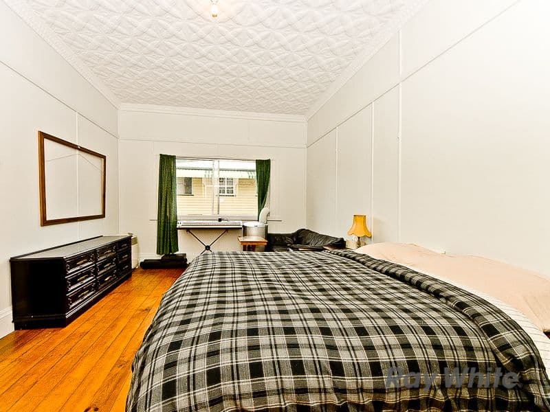 45 Daphne Street, GRANGE QLD 4051, Grange - Thumbnail 6