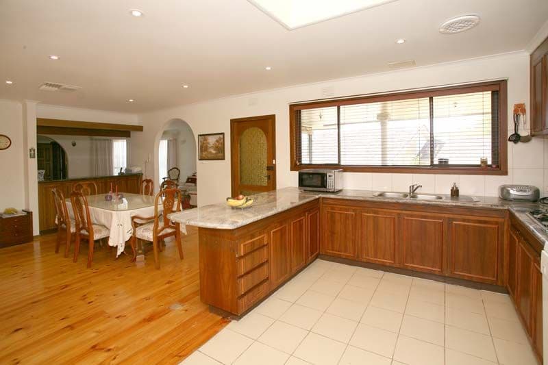 283 Gallaghers Road, GLEN WAVERLEY VIC 3150, Glen Waverley - Thumbnail 5