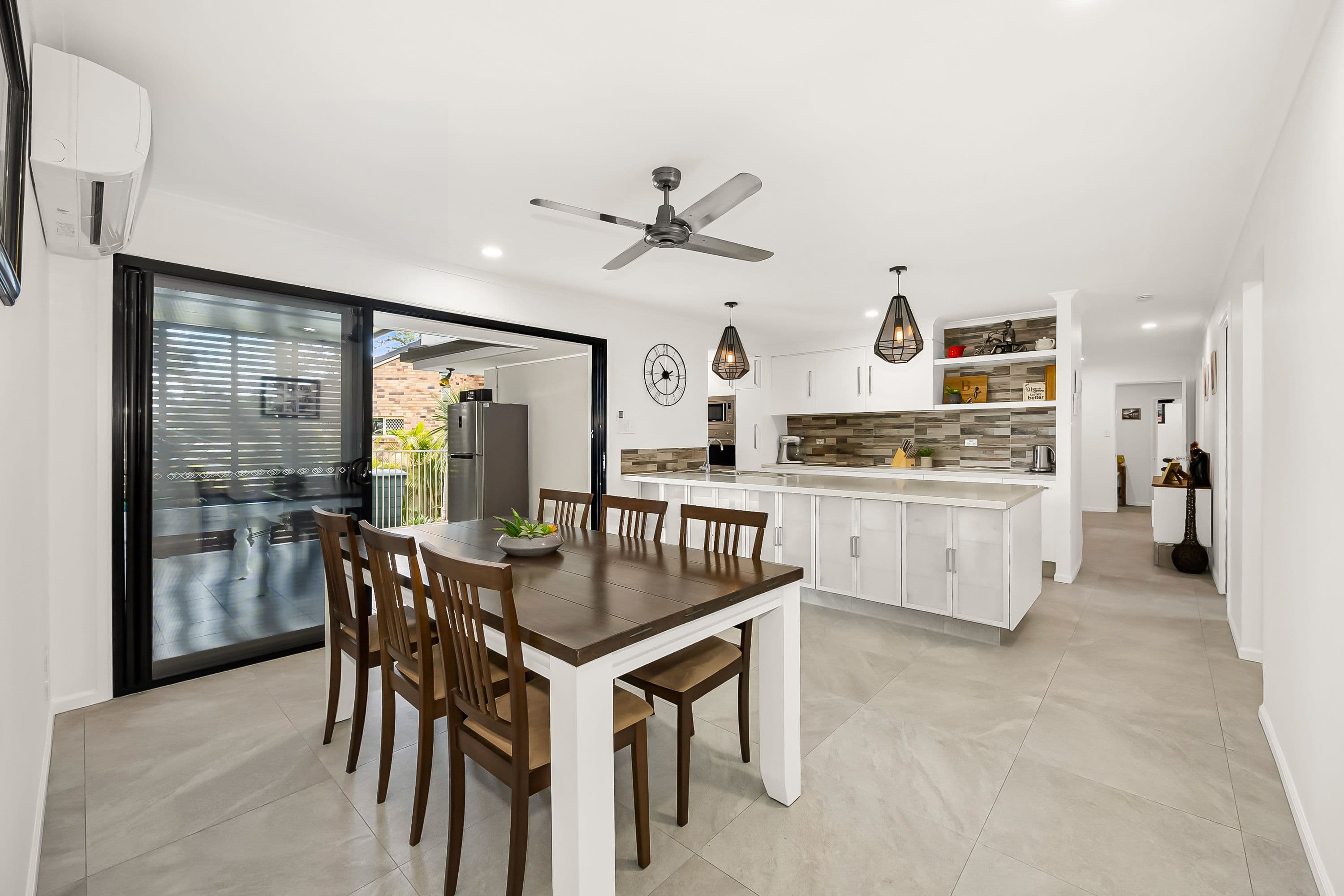 11 Tocumwal Court, Helensvale QLD 4212, Helensvale - Thumbnail 5