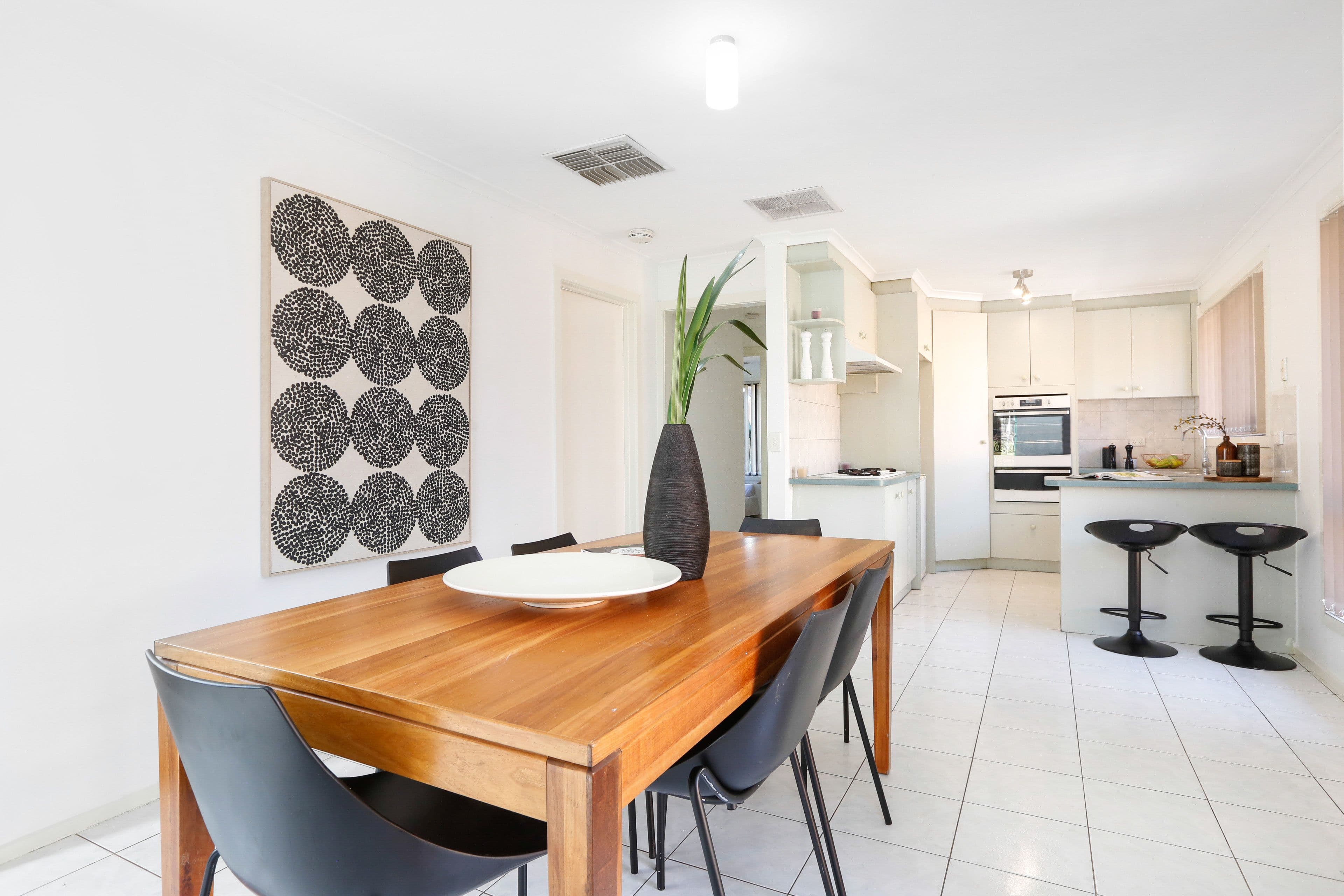5 Rostron Way, Roxburgh Park VIC 3064, Roxburgh Park - Thumbnail 3