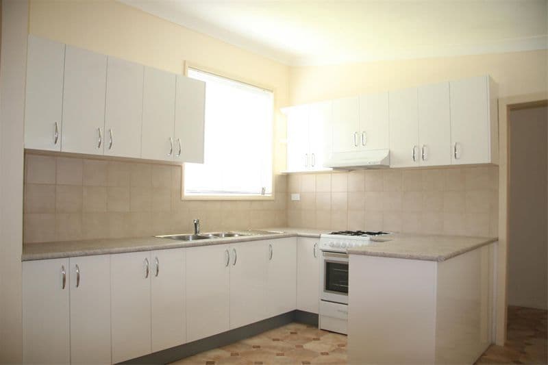 5 Whitby Court, Banksia Beach, QLD, 4507, Banksia Beach - Thumbnail 2