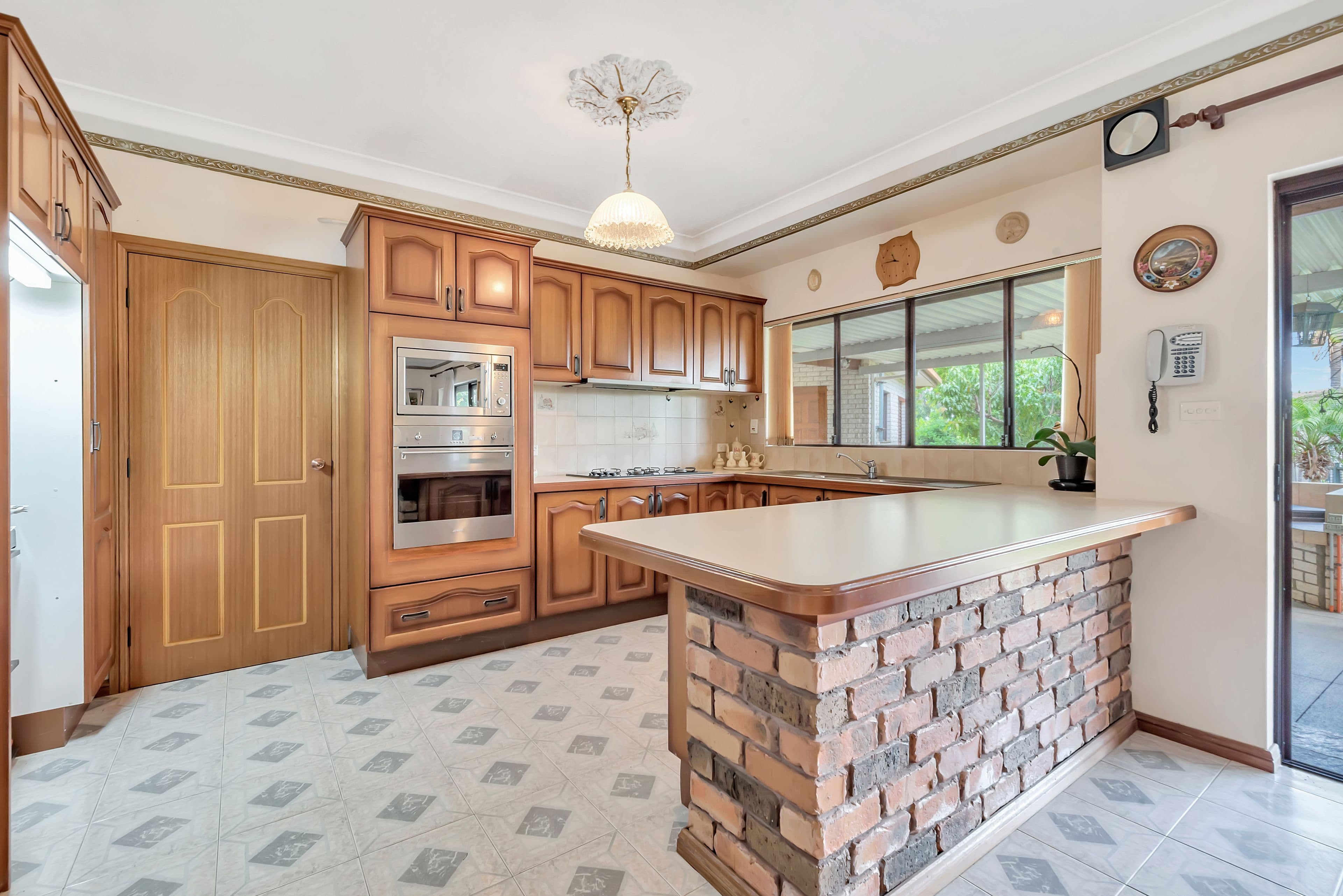 18 Deloraine Close, Hinchinbrook NSW 2168, Hinchinbrook - Thumbnail 6