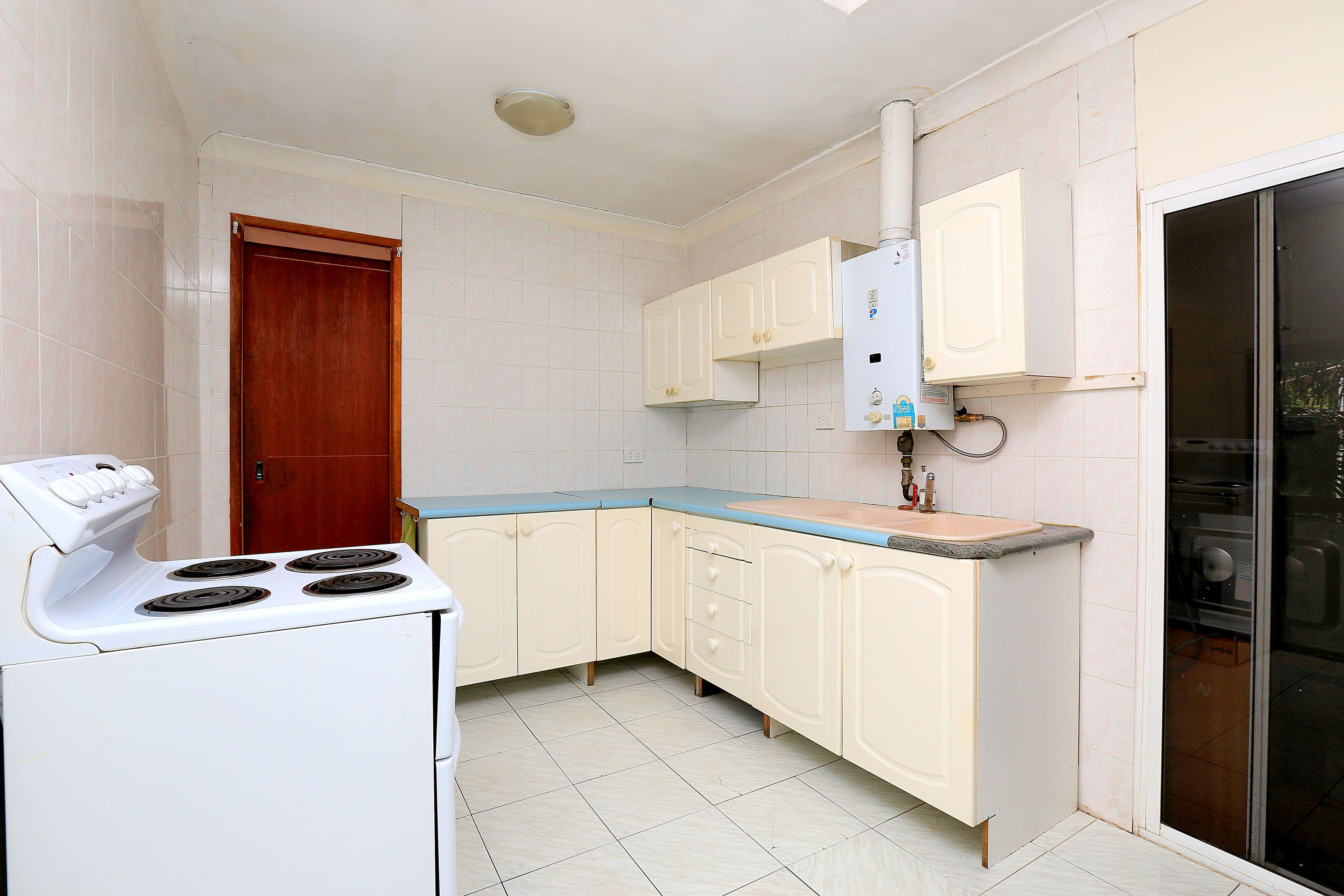 8 White Avenue, Bankstown - Thumbnail 7