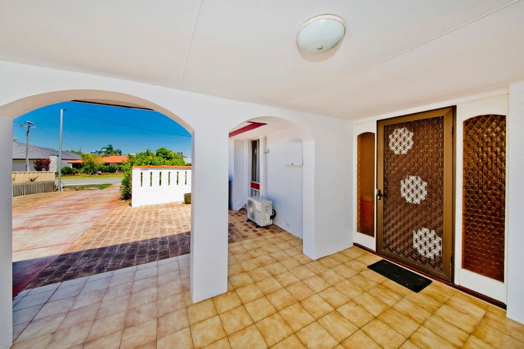19 Lyndhurst Street, Dianella WA 6059, Dianella - Thumbnail 3
