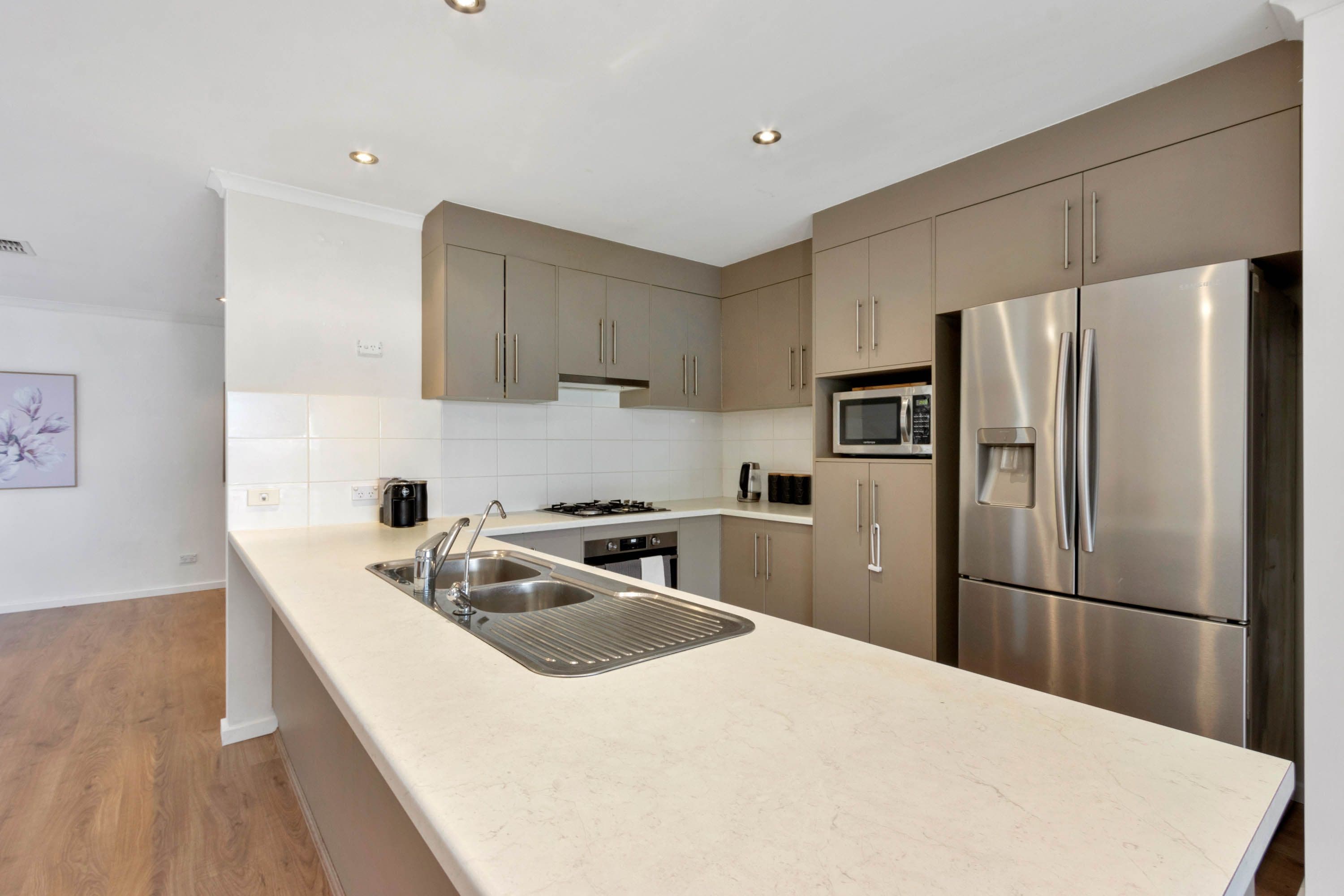 4 Antonio Avenue, Munno Para West SA 5115, Munno Para West - Thumbnail 2
