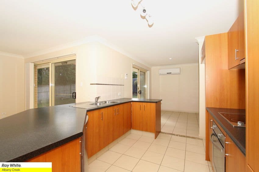 7 Mahaffey Court, CASHMERE QLD 4500, Cashmere - Thumbnail 2