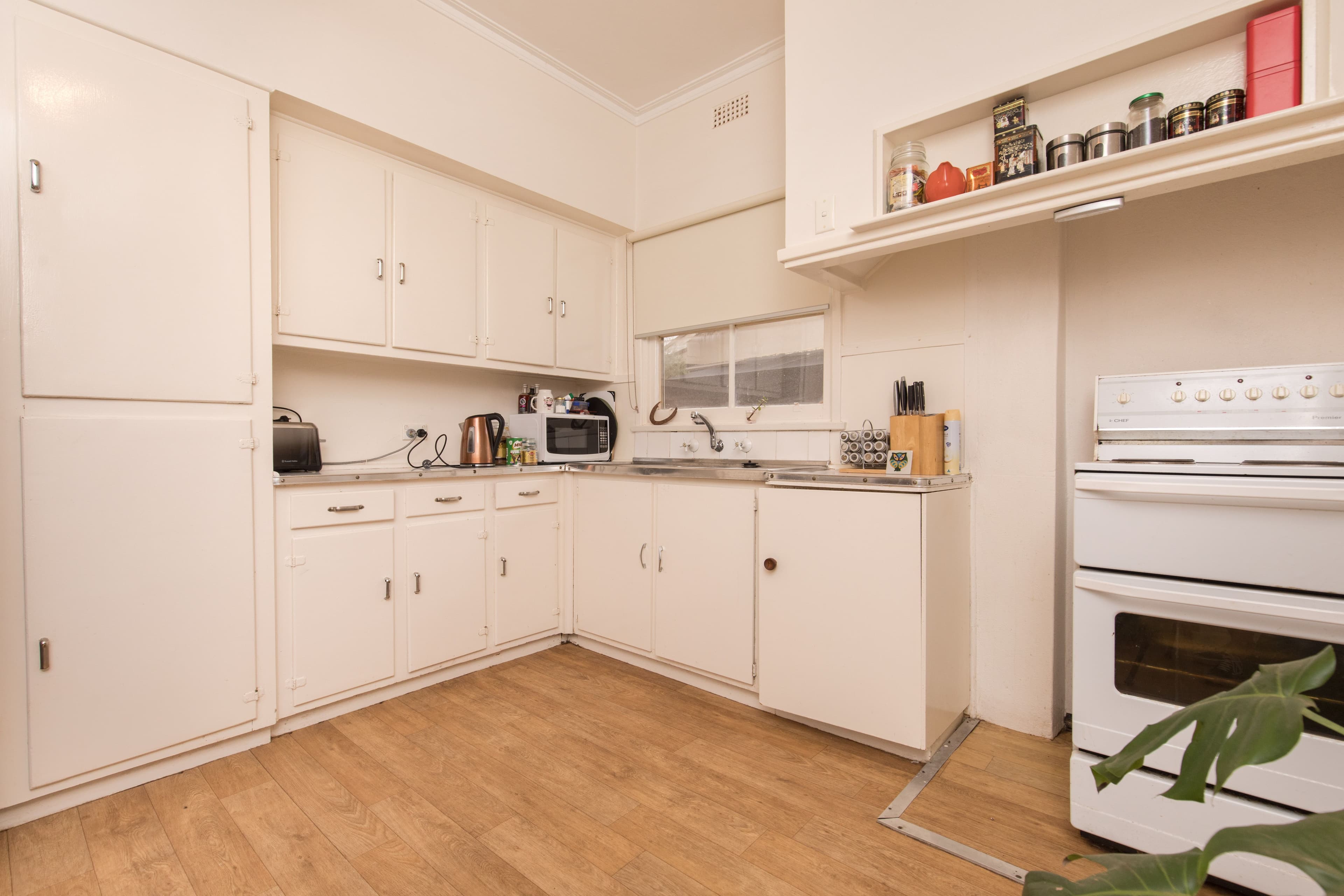 82 Ontario Avenue, Mildura VIC 3500, Mildura - Thumbnail 3