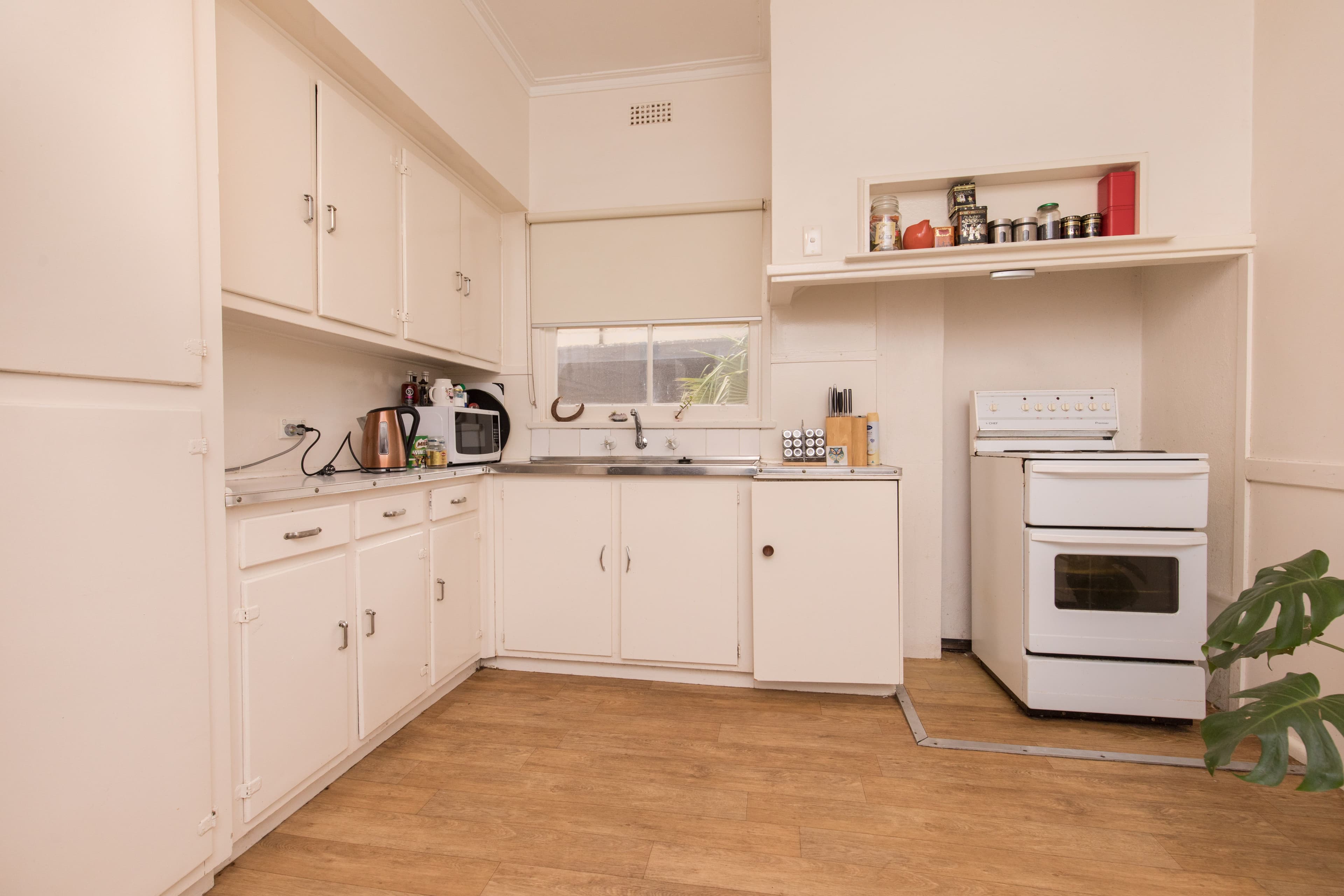82 Ontario Avenue, Mildura VIC 3500, Mildura - Thumbnail 4