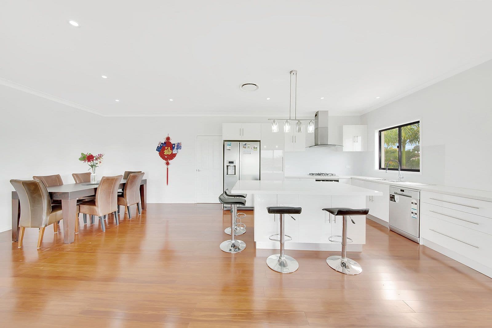 6 Mimosa Court, Kin Kora QLD 4680, Kin Kora - Thumbnail 5