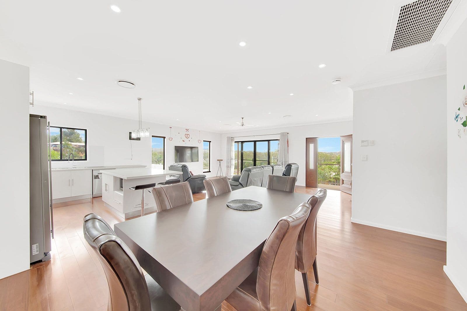 6 Mimosa Court, Kin Kora QLD 4680, Kin Kora - Thumbnail 7