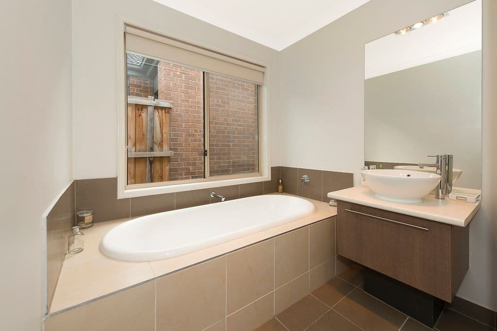 14 Peak Crescent, Doreen VIC 3754, Doreen - Thumbnail 6