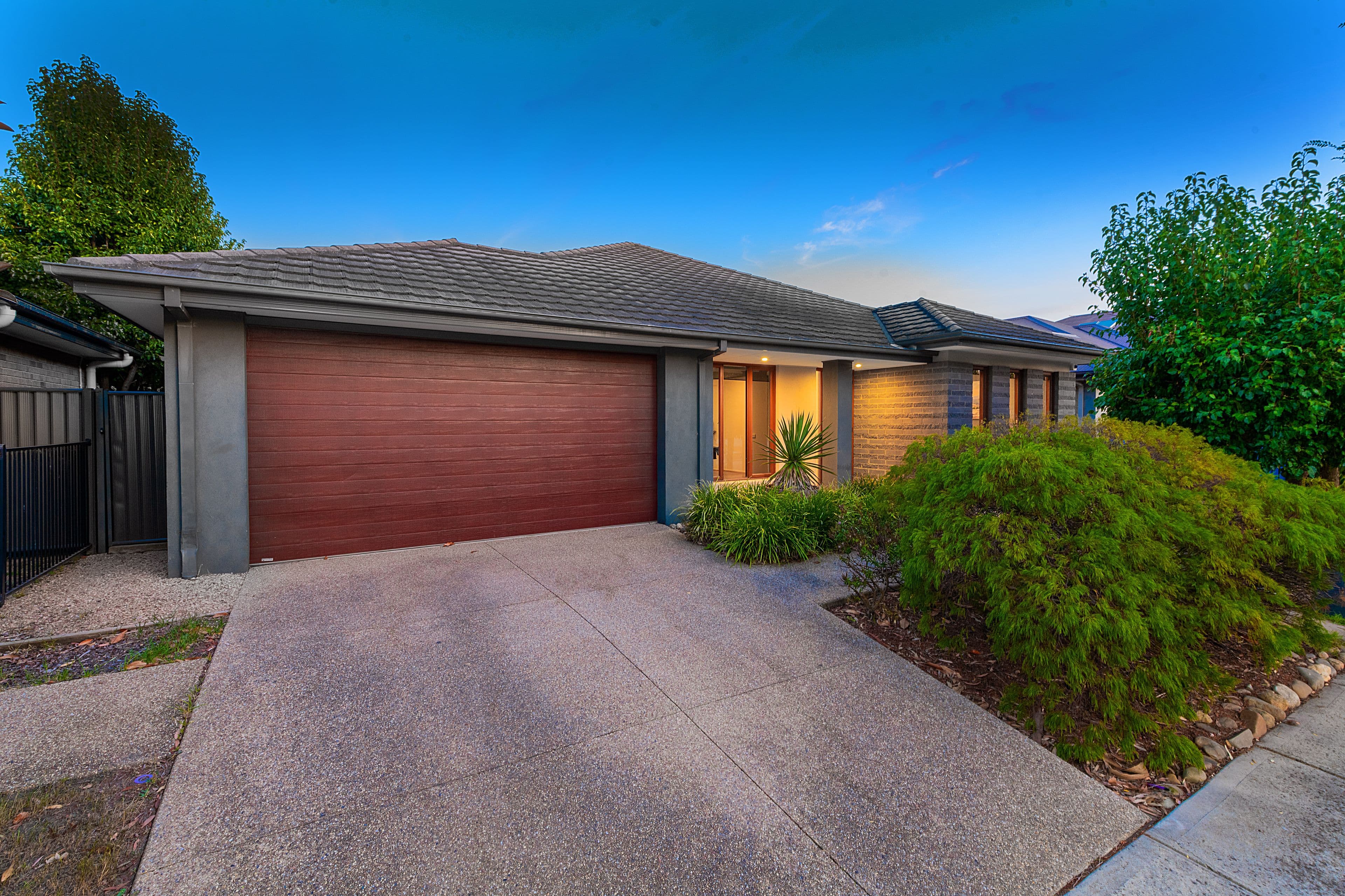 18 Kindred Avenue, Cranbourne North VIC 3977, Cranbourne North - Thumbnail 3