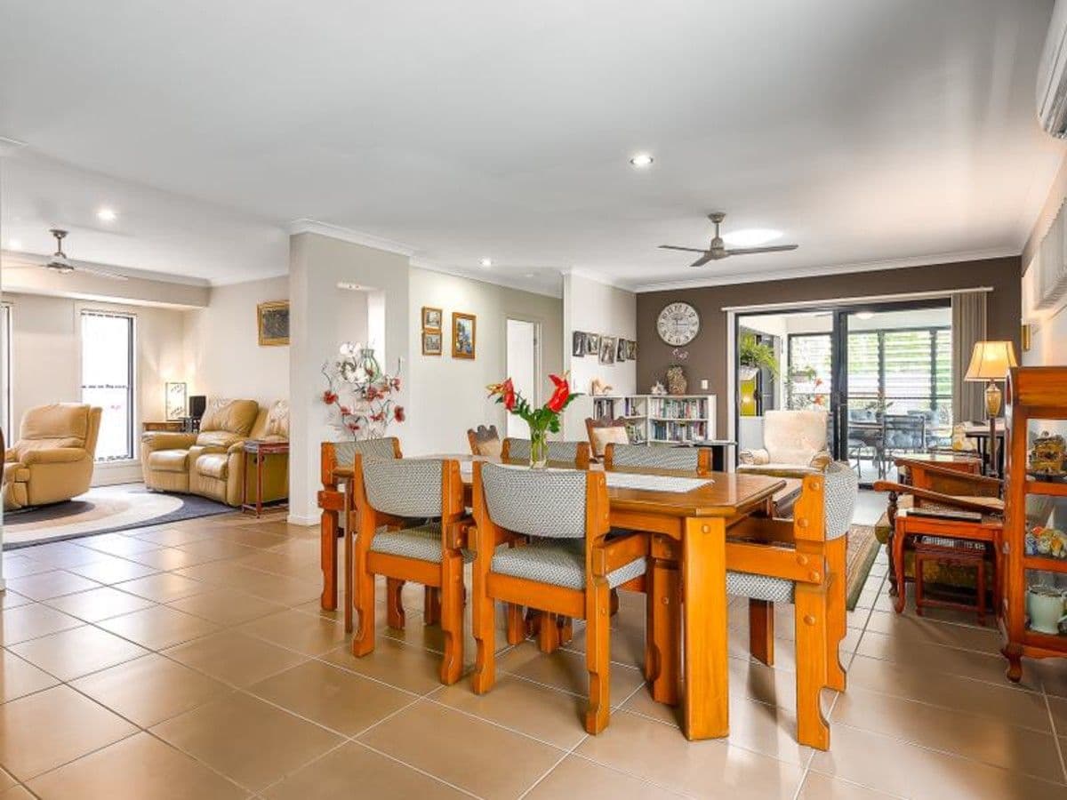 9 Booyong Place, Bridgeman Downs QLD 4035, Bridgeman Downs - Thumbnail 4