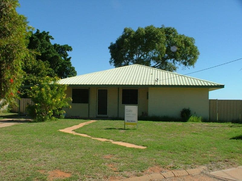 25 Fane Crescent, CARNARVON WA 6701, Carnarvon - Image 1