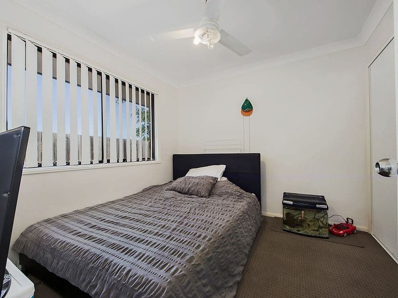 2 Billinghurst Crescent, UPPER COOMERA QLD 4209, Upper Coomera - Thumbnail 3