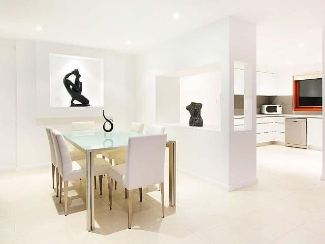 43 Sovereign Drive, MERMAID WATERS QLD 4218, Mermaid Waters - Thumbnail 2