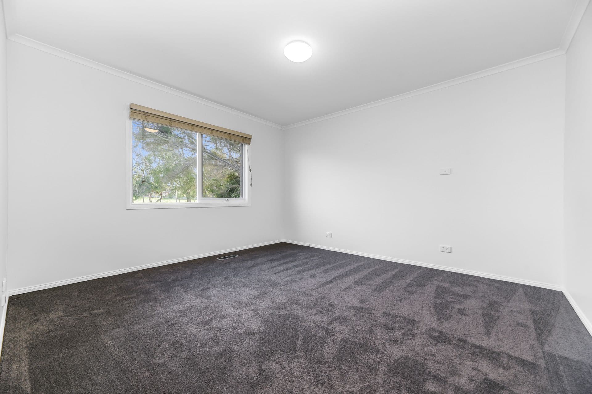 16 Kingsmere Drive, Berwick VIC 3806, Berwick - Thumbnail 6