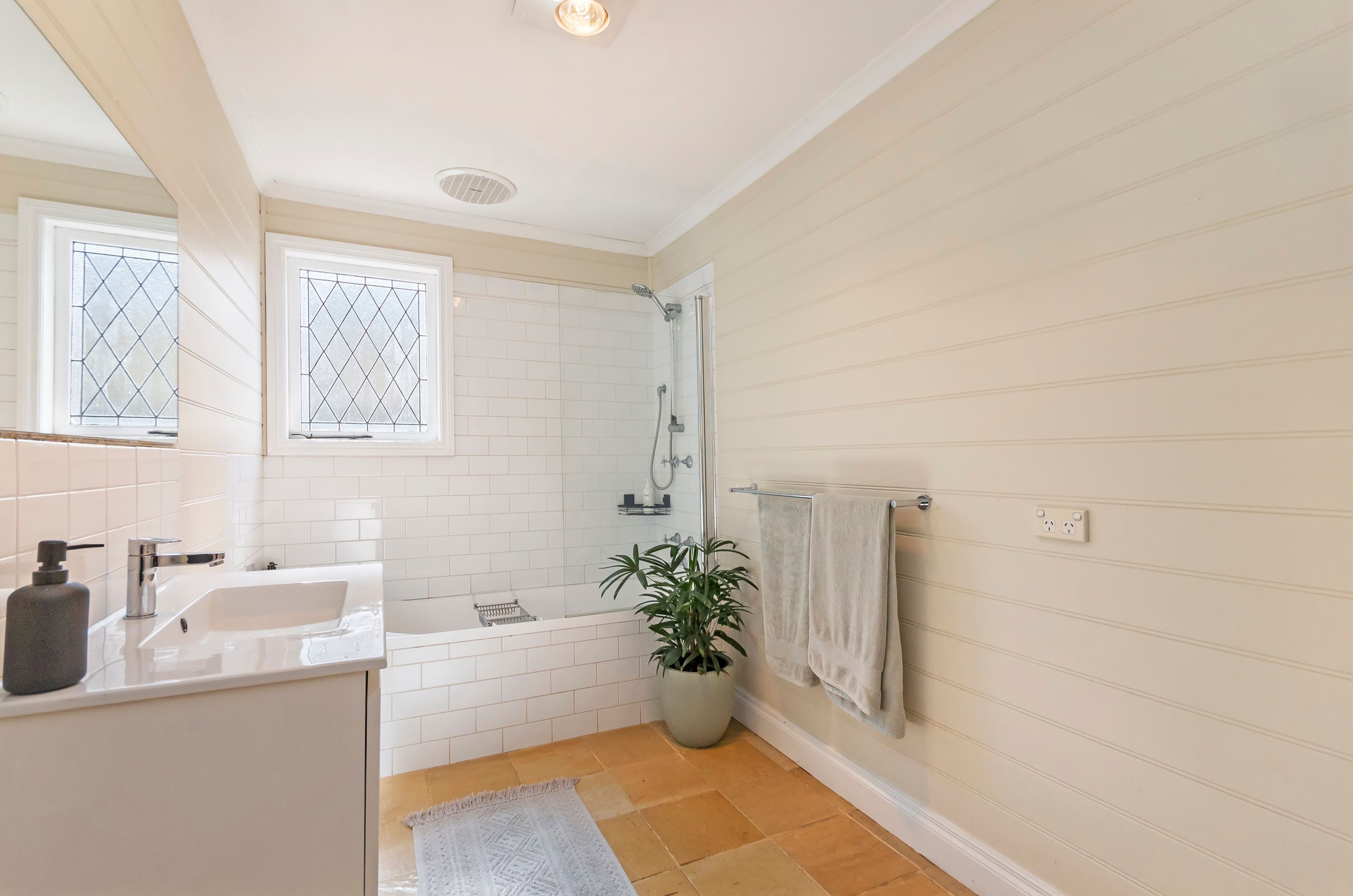 14 Bath Avenue, Warrnambool VIC 3280, Warrnambool - Thumbnail 6