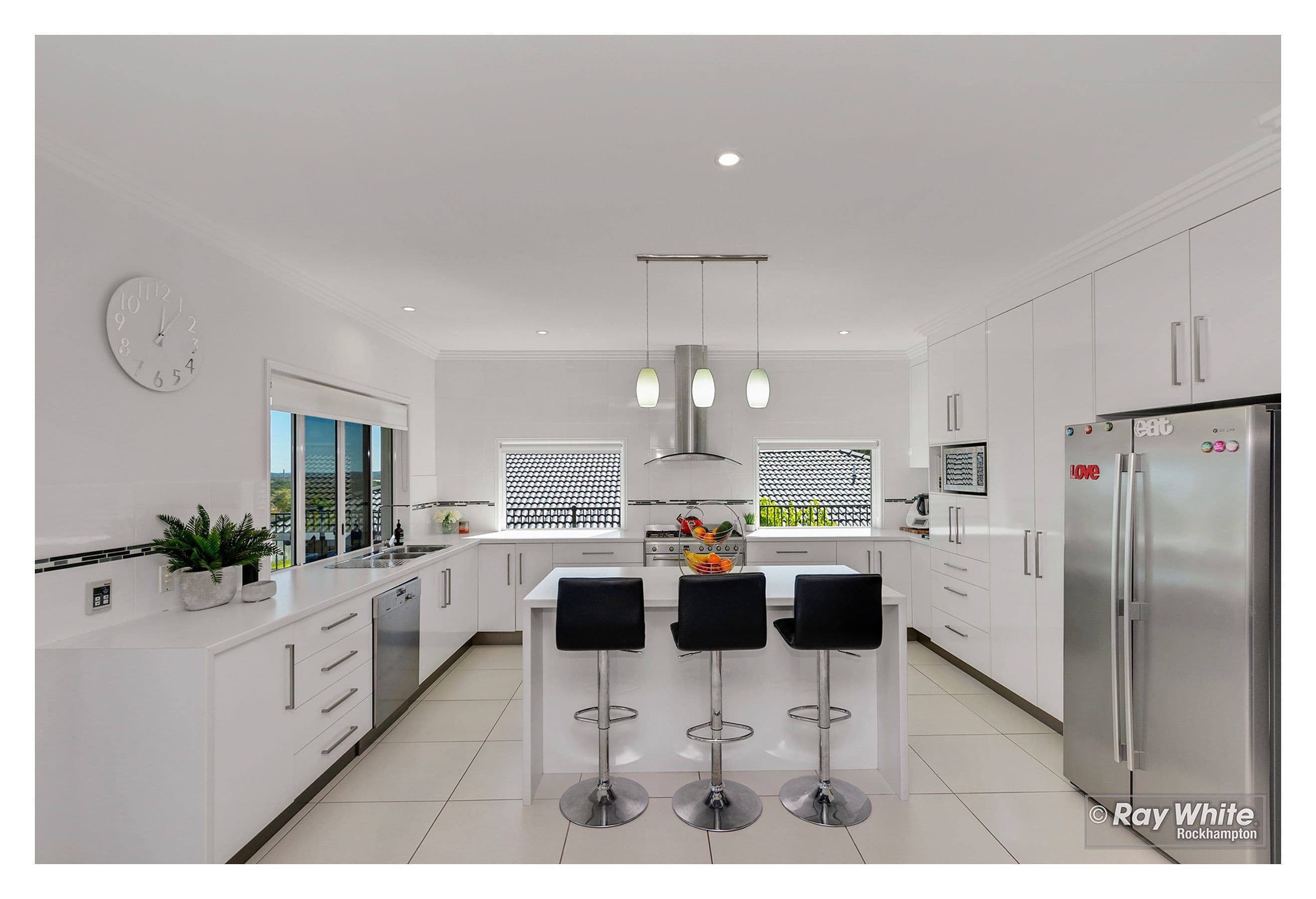 16 Skyline Drive, Norman Gardens QLD 4701, Norman Gardens - Thumbnail 4