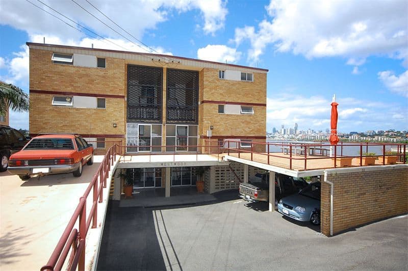 55 Hillside Crescent, HAMILTON QLD 4007, Hamilton - Image 1
